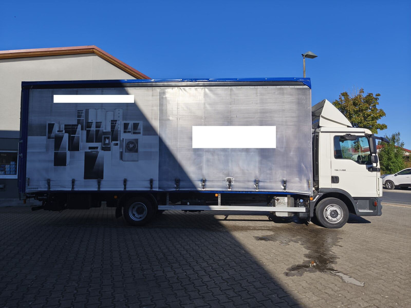 MAN TGL 7.190 4x2BL Edscha Gardine Euro 6 (12) - Ponyvás teherautó: 4 kép. MAN TGL 7.190 4x2BL Edscha Gardine Euro 6 (12) - Ponyvás teherautó: 4 kép.
