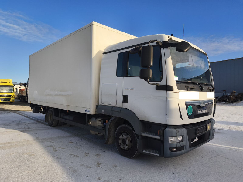 MAN TGL 8.180 4x2 Euro 6 Koffer LBW AHK (43) - Dobozos felépítményű teherautó: 2 kép. MAN TGL 8.180 4x2 Euro 6 Koffer LBW AHK (43) - Dobozos felépítményű teherautó: 2 kép.