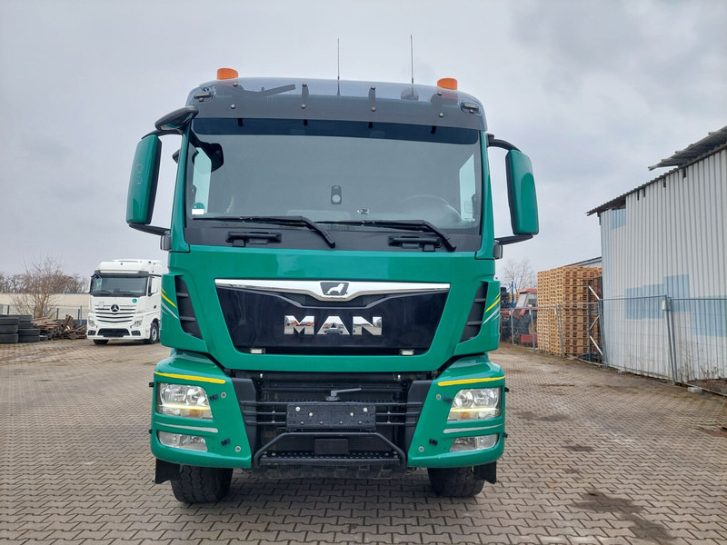MAN TGS 26.460 - Billenőplatós teherautó: 4 kép. MAN TGS 26.460 - Billenőplatós teherautó: 4 kép.