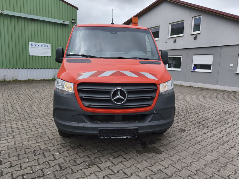 Mercedes-Benz 316 Sprinter DoKa Kipper Euro 6 4x2 (4) - Billenőplatós kisteherautó, Duplakabinos kisteherautó: 5 kép. Mercedes-Benz 316 Sprinter DoKa Kipper Euro 6 4x2 (4) - Billenőplatós kisteherautó, Duplakabinos kisteherautó: 5 kép.