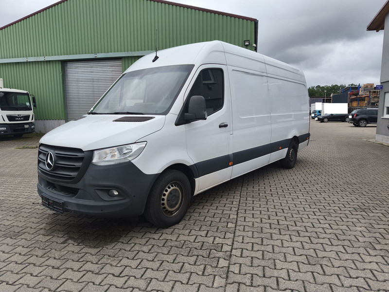 Furgon Mercedes-Benz 316 Sprinter Kastenwagen Euro 6 4x2 (12): 1 kép.