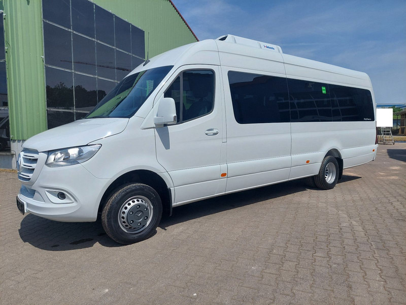 Mercedes-Benz 519 Sprinter AHK - Minibusz, Kisbusz: 3 kép. Mercedes-Benz 519 Sprinter AHK - Minibusz, Kisbusz: 3 kép.