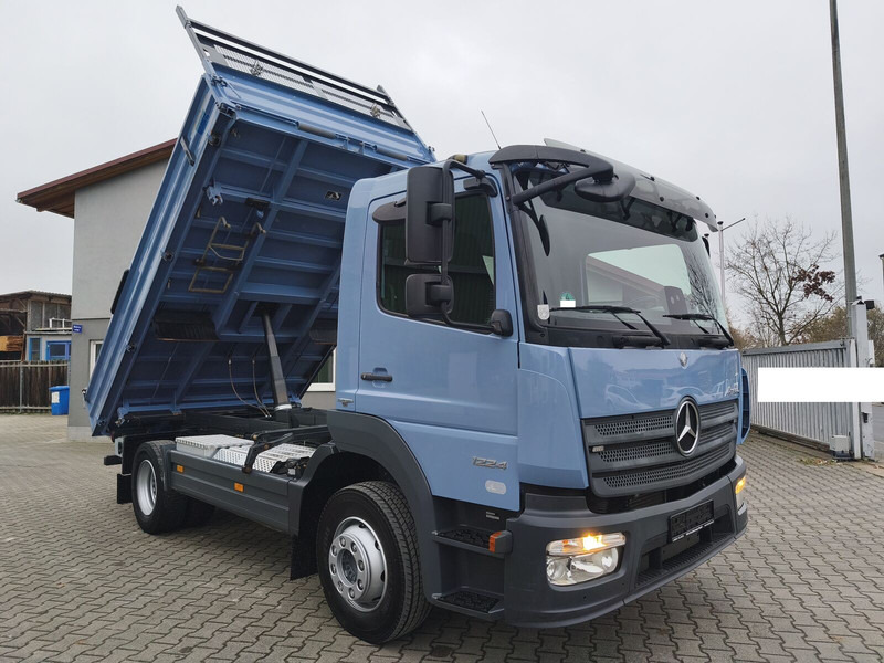 Mercedes-Benz Atego 1224 Meiller 3-Sitzer Euro 6 4x2 (10) - Billenőplatós teherautó: 2 kép. Mercedes-Benz Atego 1224 Meiller 3-Sitzer Euro 6 4x2 (10) - Billenőplatós teherautó: 2 kép.