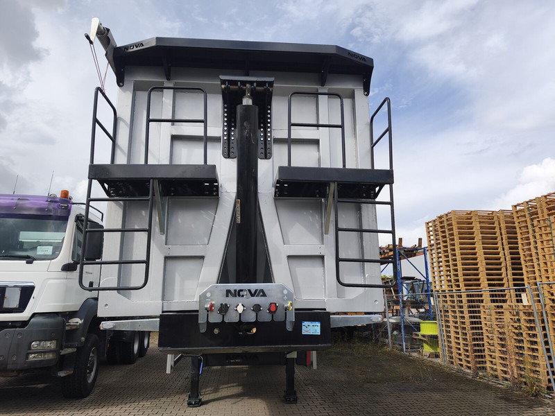 NOVA Otto Treyler MY3 80 m³ Hardox Kippauflieger - neu - on stock - S - Félpótkocsi billenőplatós: 3 kép. NOVA Otto Treyler MY3 80 m³ Hardox Kippauflieger - neu - on stock - S - Félpótkocsi billenőplatós: 3 kép.