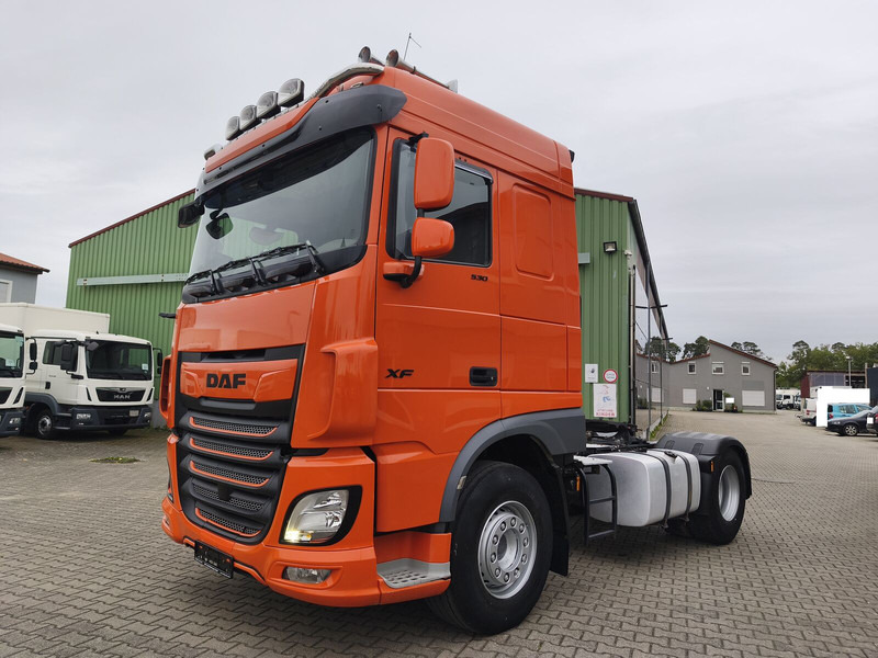 DAF XF 530 FT Retarder - Nyergesvontató: 1 kép. DAF XF 530 FT Retarder - Nyergesvontató: 1 kép.