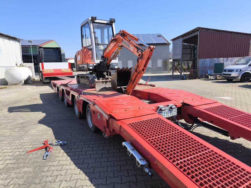 Vertra 4-Achser 81 cm verlängerbar verbreiterbar Lenk+Lift NEU - Félpótkocsi mélybölcsős: 5 kép. Vertra 4-Achser 81 cm verlängerbar verbreiterbar Lenk+Lift NEU - Félpótkocsi mélybölcsős: 5 kép.