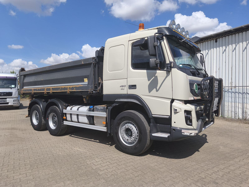 Volvo FMX 460 Meiller Dreiseitenkipper Bordmatik EEV 6x4 AHK (1) - Billenőplatós teherautó: 5 kép. Volvo FMX 460 Meiller Dreiseitenkipper Bordmatik EEV 6x4 AHK (1) - Billenőplatós teherautó: 5 kép.