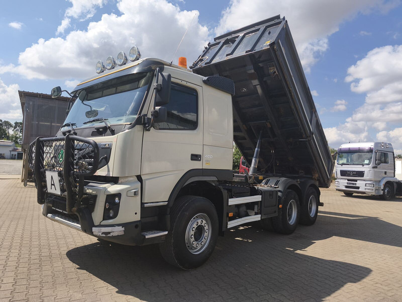 Volvo FMX 460 Meiller Dreiseitenkipper Bordmatik EEV 6x4 AHK (1) - Billenőplatós teherautó: 2 kép. Volvo FMX 460 Meiller Dreiseitenkipper Bordmatik EEV 6x4 AHK (1) - Billenőplatós teherautó: 2 kép.