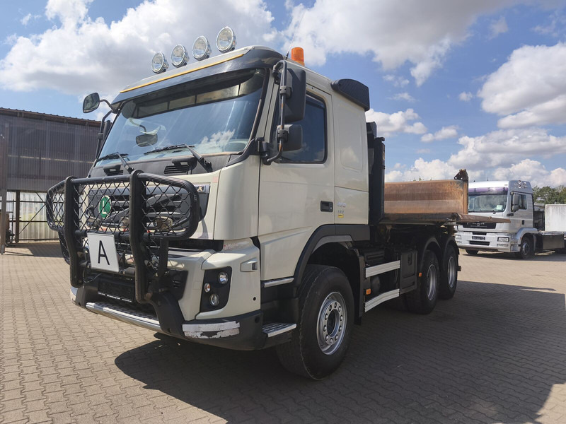 Volvo FMX 460 Meiller Dreiseitenkipper Bordmatik EEV 6x4 AHK (1) - Billenőplatós teherautó: 1 kép. Volvo FMX 460 Meiller Dreiseitenkipper Bordmatik EEV 6x4 AHK (1) - Billenőplatós teherautó: 1 kép.