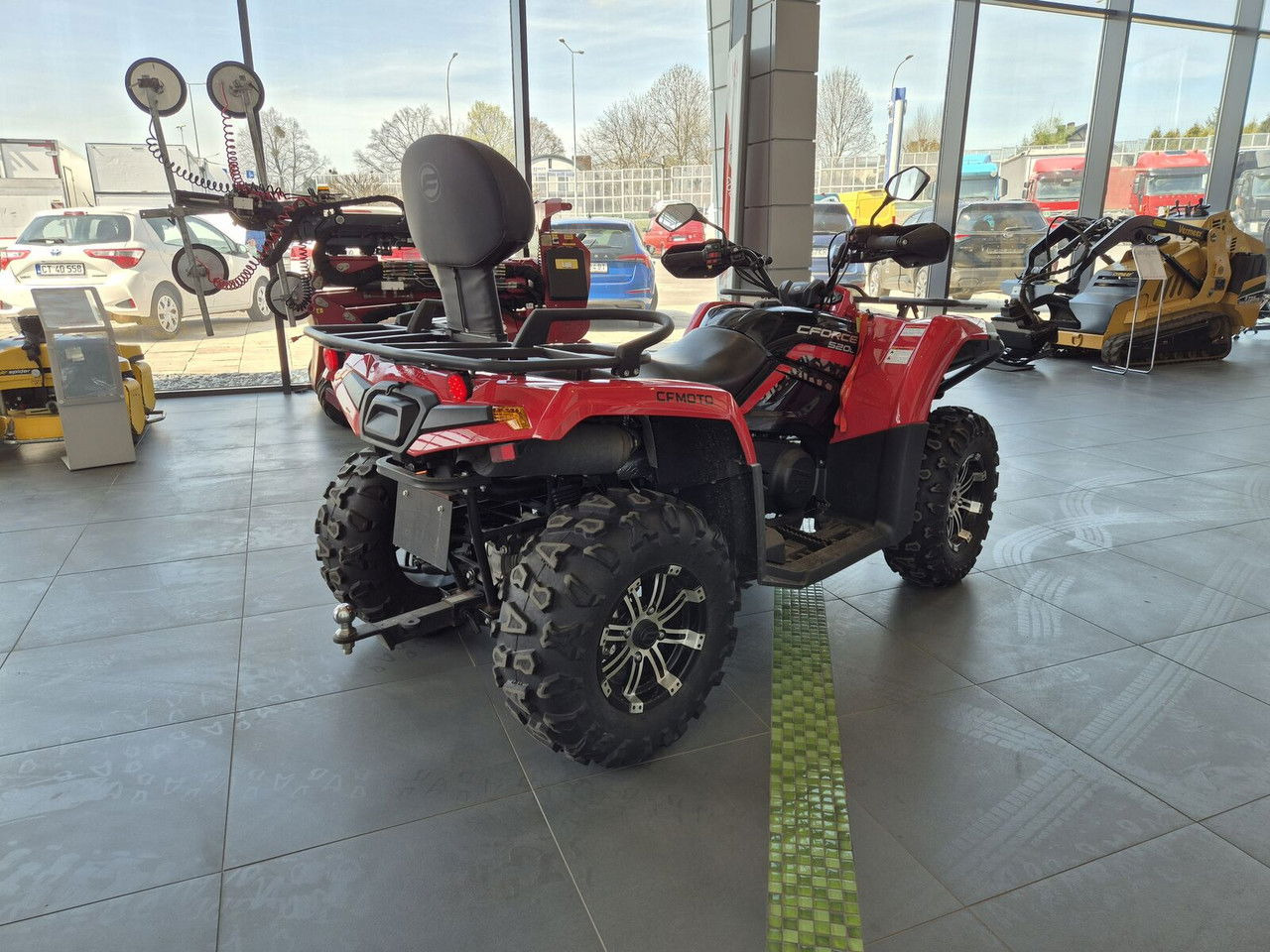 ATV/ Quad Diversen CF CForce 520L /ATV / 1 Owner / Like New /Super CO CFMoto CF CForce 520: 8 kép.