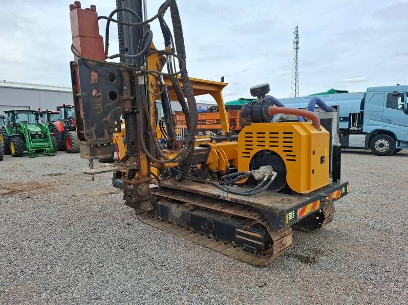 Diversen Hengxing HX R536D-1 / 1 Owner / Works Great - Cölöpverő: 2 kép. Diversen Hengxing HX R536D-1 / 1 Owner / Works Great - Cölöpverő: 2 kép.