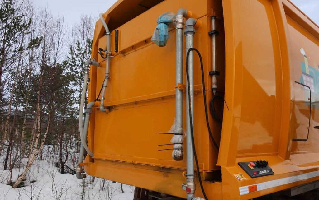 Diversen Kadussis CRV2000 Steco - Szemetesautó felépítmény: 5 kép. Diversen Kadussis CRV2000 Steco - Szemetesautó felépítmény: 5 kép.