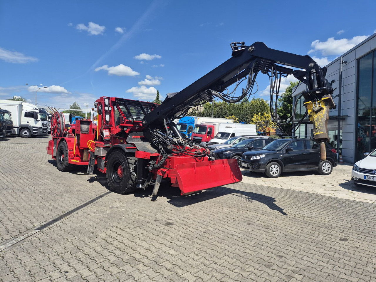 Diversen SBU8000 / Epirco Hammer / Scaler / Serviced Jama SBU8000 / Epirco Hamme - Bányászati gépek: 2 kép. Diversen SBU8000 / Epirco Hammer / Scaler / Serviced Jama SBU8000 / Epirco Hamme - Bányászati gépek: 2 kép.