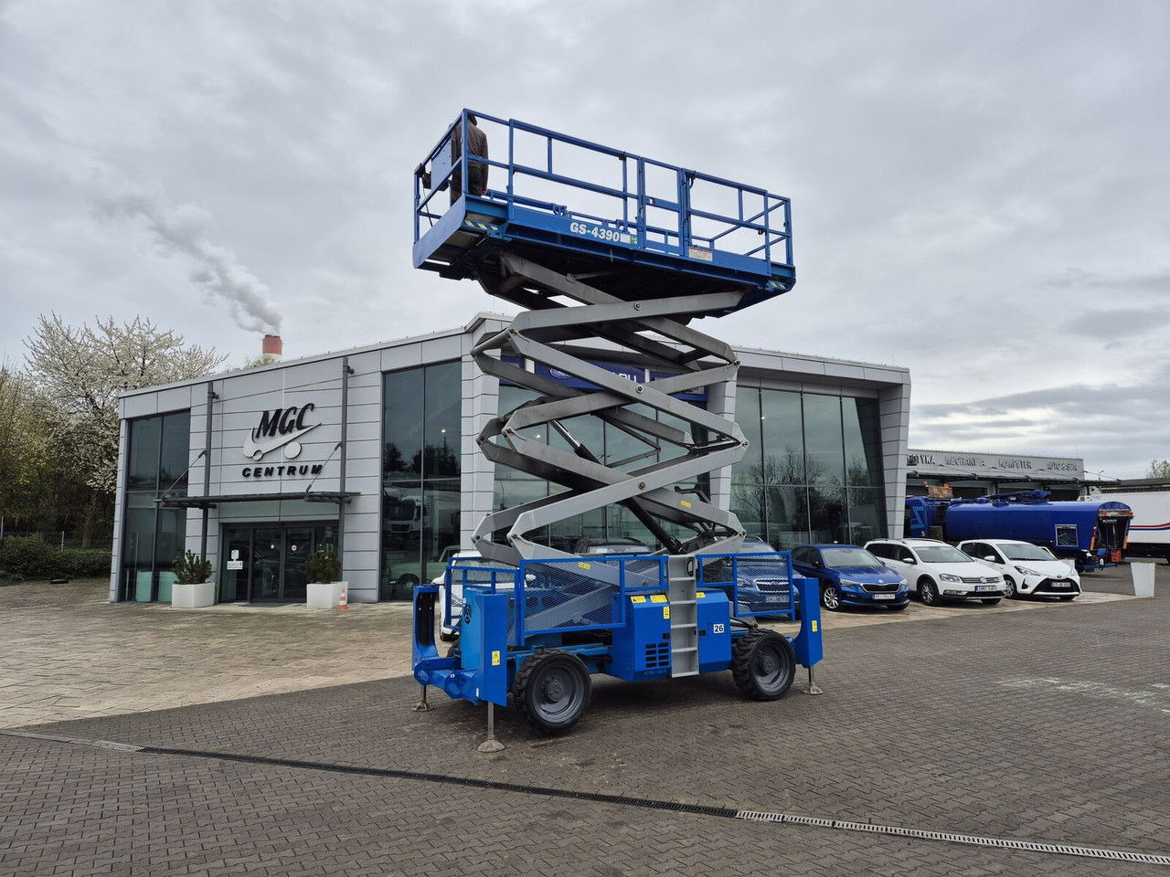 Genie GS 4390 / 15M High / 680KG Load / 1 Owner / Servic ED - Ollós emelő: 1 kép. Genie GS 4390 / 15M High / 680KG Load / 1 Owner / Servic ED - Ollós emelő: 1 kép.