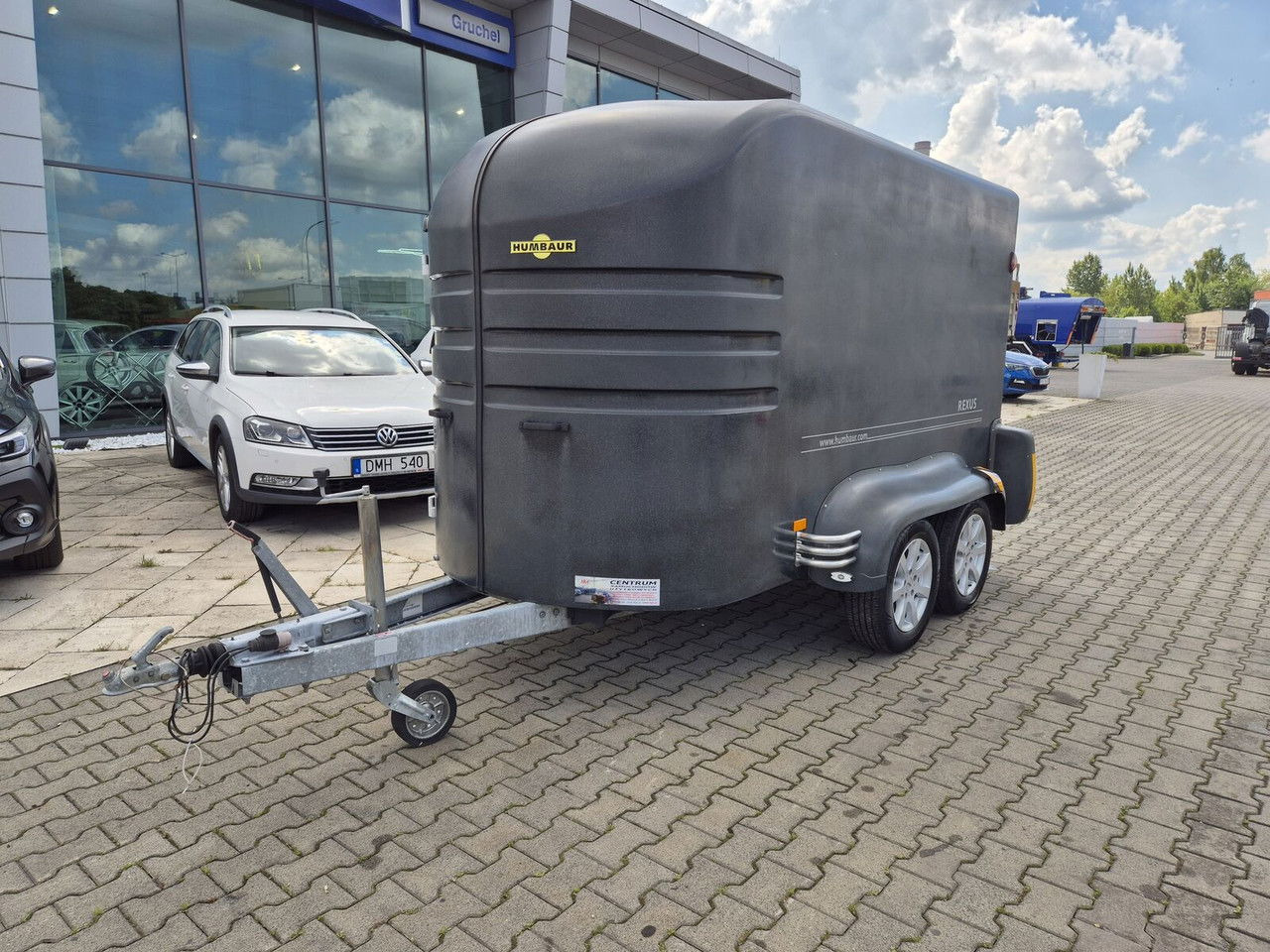 Humbaur Rexus 2000 / FOR Transporting 2 Horses, Ponies ANDBreedin - Lószállító utánfutó: 1 kép. Humbaur Rexus 2000 / FOR Transporting 2 Horses, Ponies ANDBreedin - Lószállító utánfutó: 1 kép.