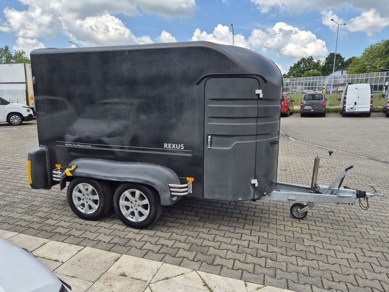 Humbaur Rexus 2000 / FOR Transporting 2 Horses, Ponies ANDBreedin - Lószállító utánfutó: 5 kép. Humbaur Rexus 2000 / FOR Transporting 2 Horses, Ponies ANDBreedin - Lószállító utánfutó: 5 kép.