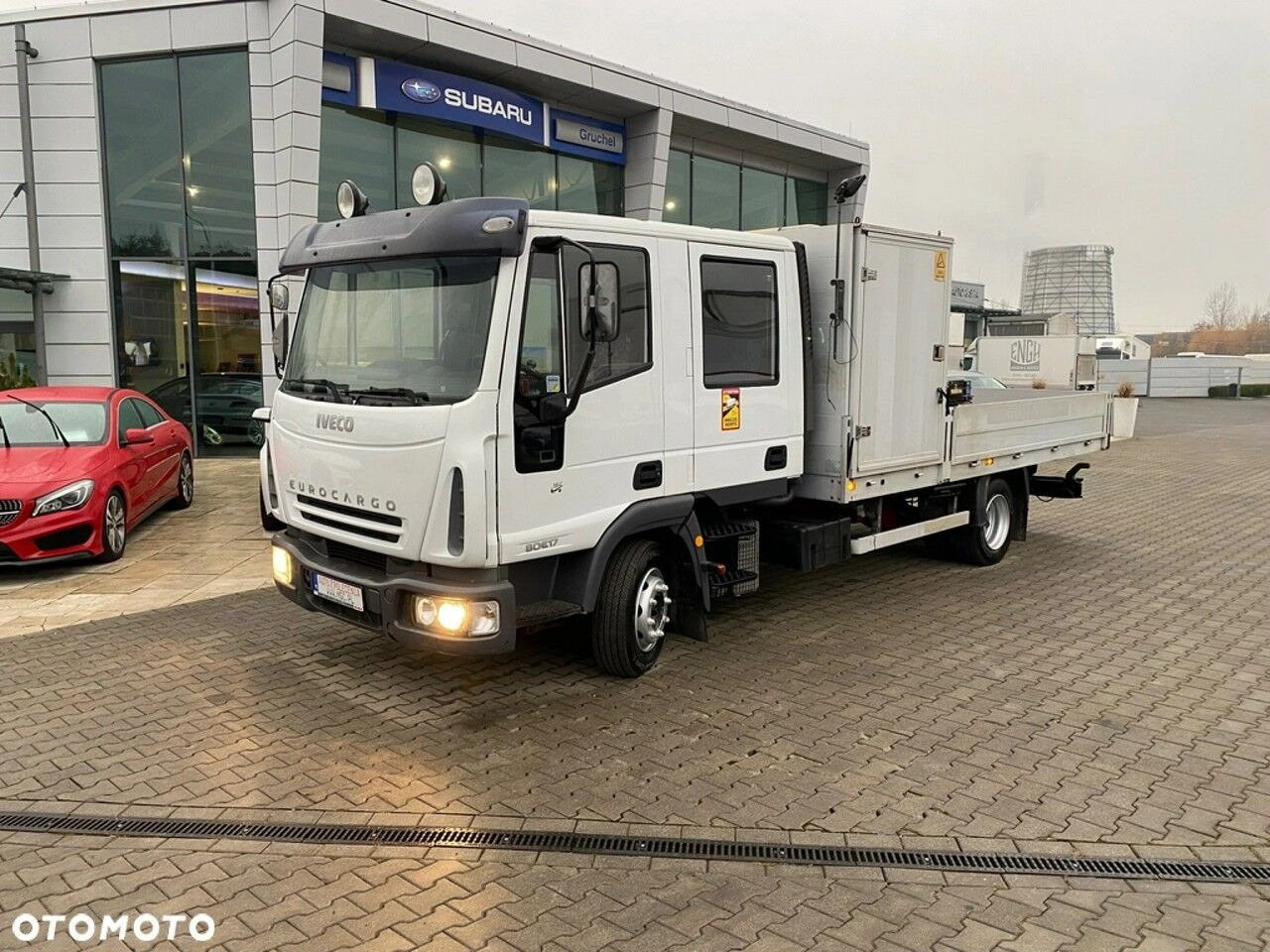 Iveco Eurocargo ML80E17 / HDS HMF / 1 Owner / Doka - Platós teherautó, Darus autó: 4 kép. Iveco Eurocargo ML80E17 / HDS HMF / 1 Owner / Doka - Platós teherautó, Darus autó: 4 kép.