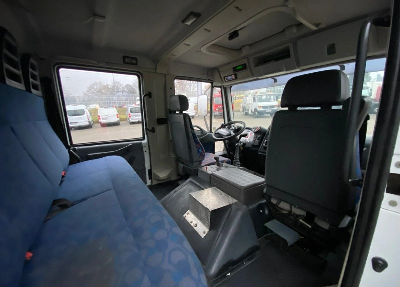 Platós teherautó, Darus autó Iveco Eurocargo ML80E17: 21 kép.