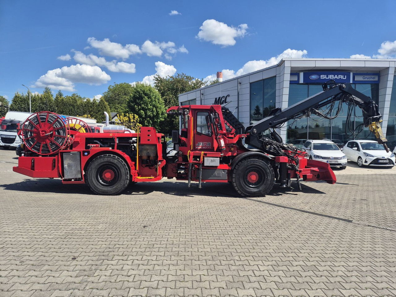 JAMA Diversen SBU8000 / Scaler / Epiroc Hammer Jama SBU8000 / Scaler / Epiroc Hammer - Bányászati gépek: 3 kép. JAMA Diversen SBU8000 / Scaler / Epiroc Hammer Jama SBU8000 / Scaler / Epiroc Hammer - Bányászati gépek: 3 kép.