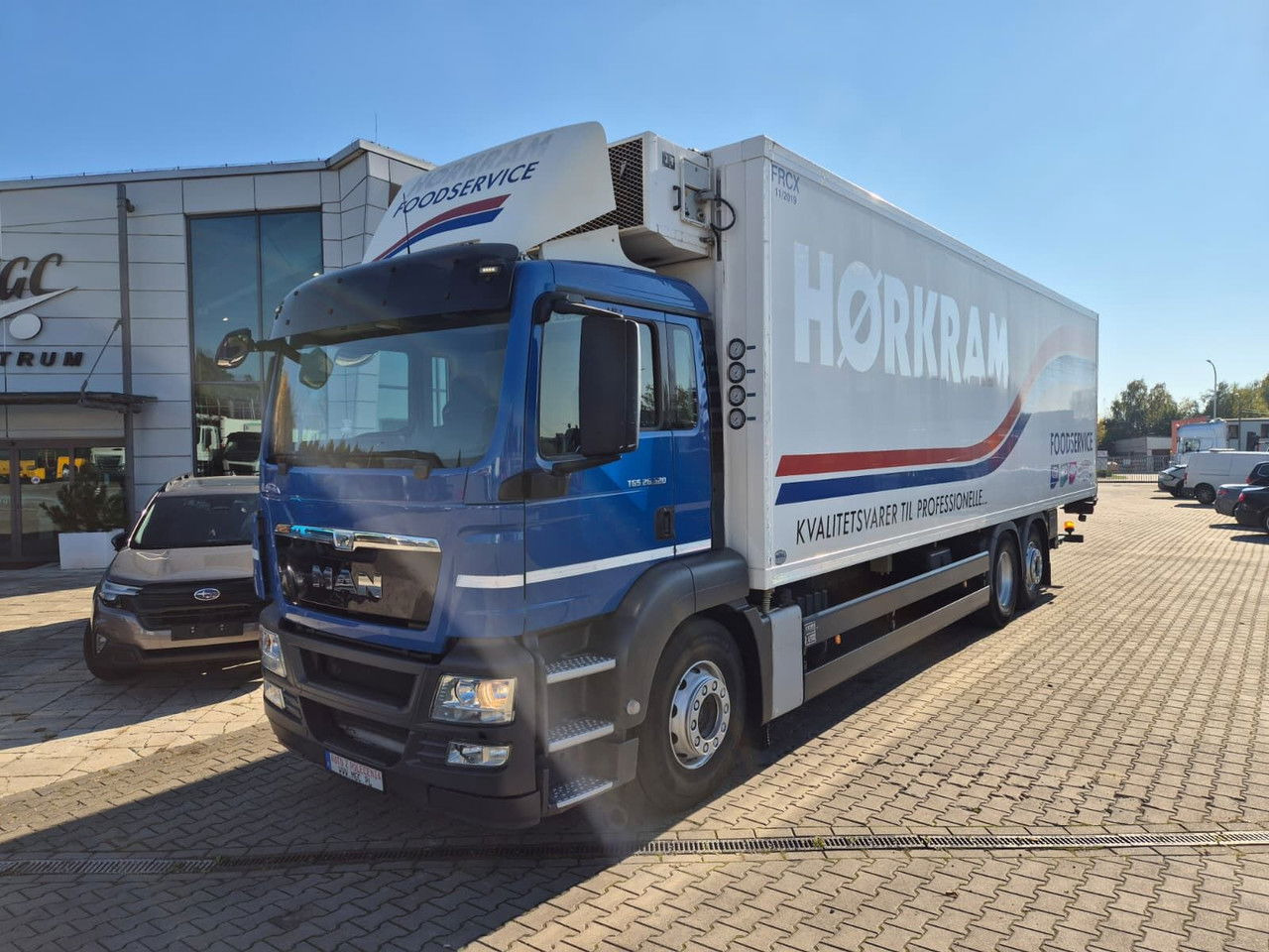 MAN TGS 26.320 24 EP / Frigoblock / 1 Owner / Serviced - Hűtős teherautó: 2 kép. MAN TGS 26.320 24 EP / Frigoblock / 1 Owner / Serviced - Hűtős teherautó: 2 kép.