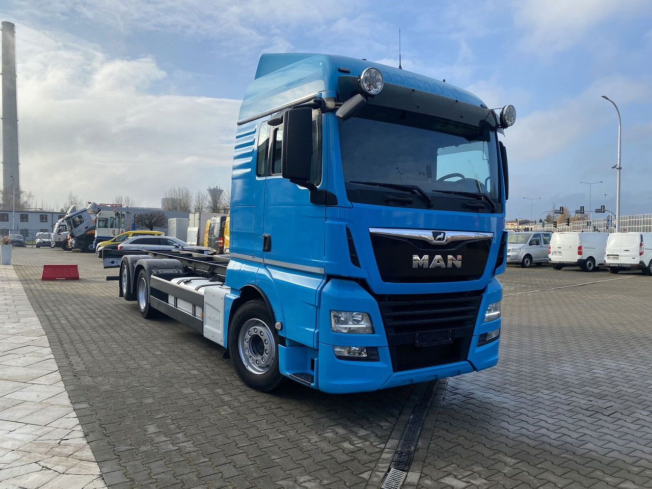 MAN TGX 26.500 NEW Service AT MAN / Frame - Alvaz teherautó: 4 kép. MAN TGX 26.500 NEW Service AT MAN / Frame - Alvaz teherautó: 4 kép.