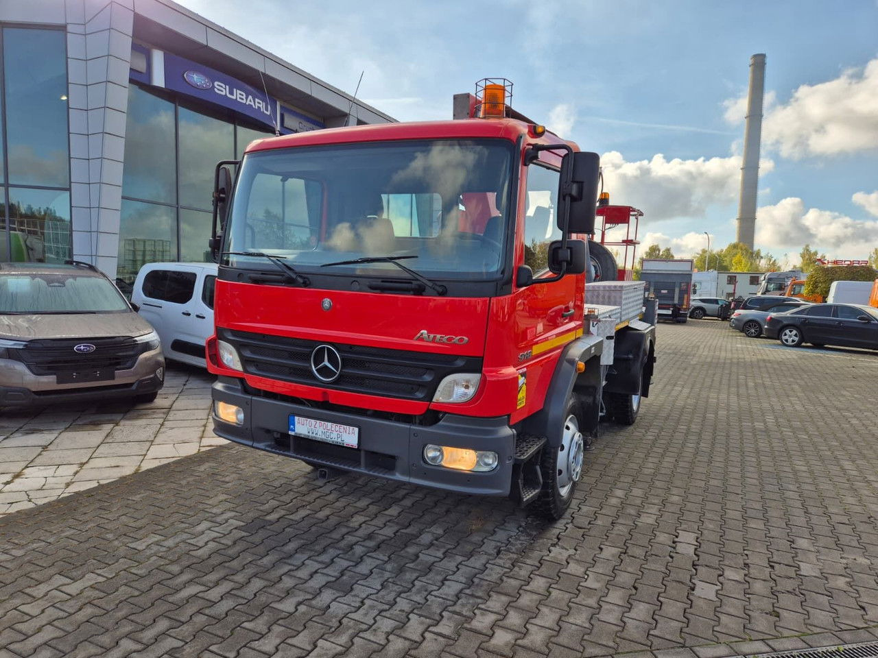 Mercedes-Benz Atego 918 4x4 / 16 M Lift / Serviced - Emelőkosaras teherautó: 3 kép. Mercedes-Benz Atego 918 4x4 / 16 M Lift / Serviced - Emelőkosaras teherautó: 3 kép.