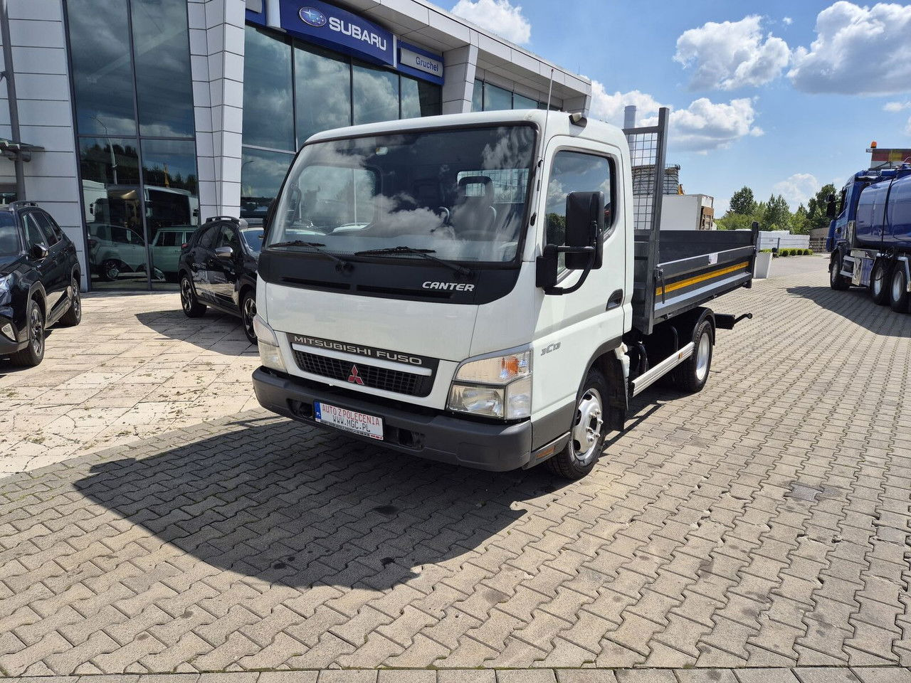 Mitsubishi Canter Fuso 3C13 / Kipper / Only 177TKM / Works Great - Billenőplatós teherautó: 3 kép. Mitsubishi Canter Fuso 3C13 / Kipper / Only 177TKM / Works Great - Billenőplatós teherautó: 3 kép.