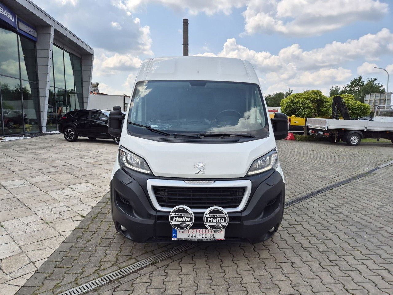Peugeot Boxer 335 2.0 HDI / Webasto / L2H2 / 1 Owner - Furgon: 4 kép. Peugeot Boxer 335 2.0 HDI / Webasto / L2H2 / 1 Owner - Furgon: 4 kép.