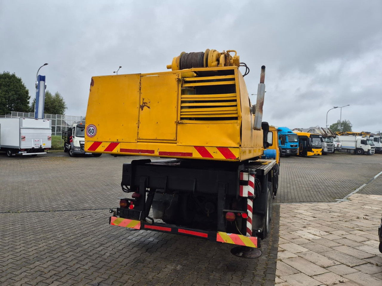 Autódaru Tatra T 815 6X6 / 20Tons / Chepper: 8 kép.