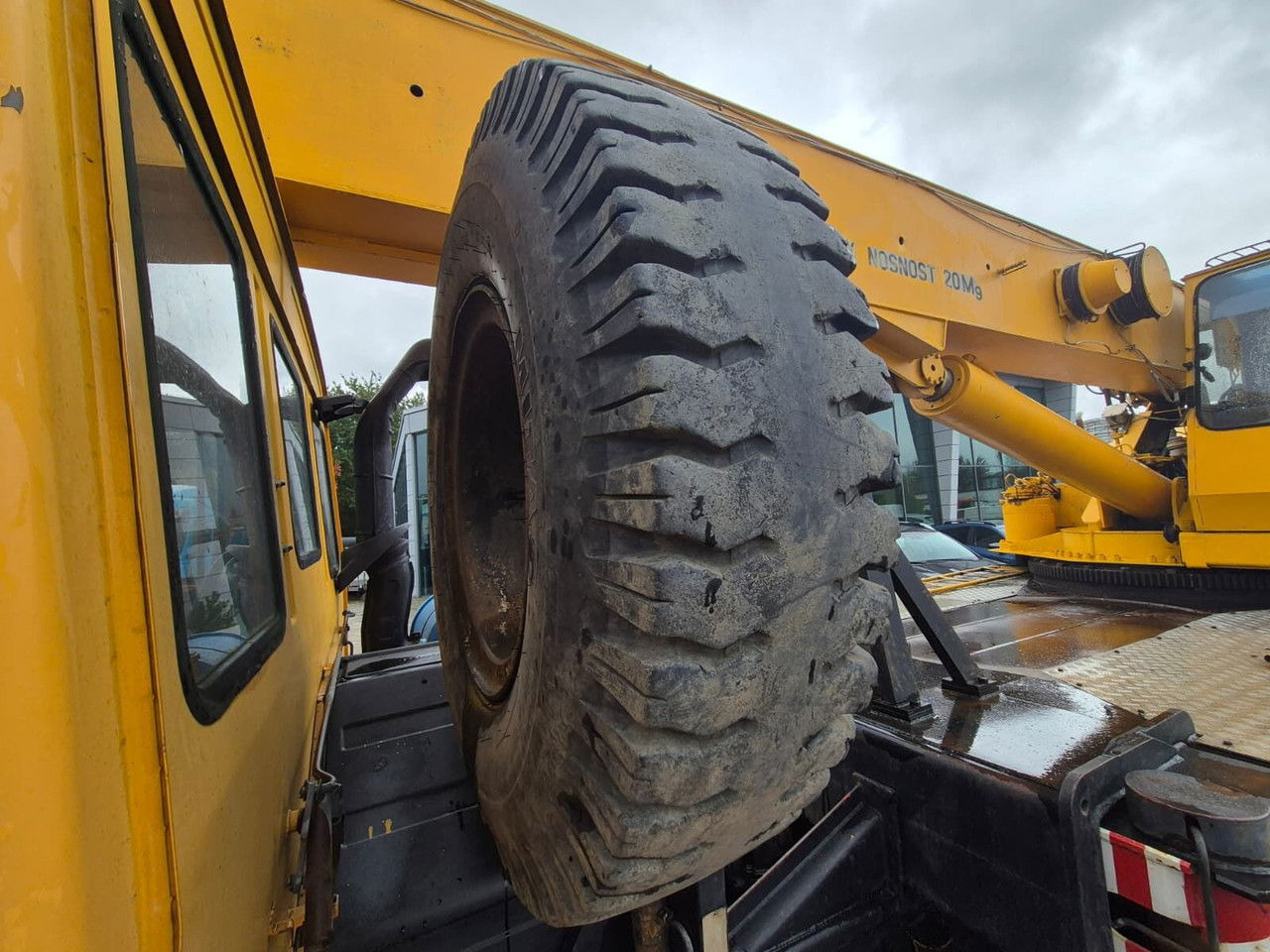 Autódaru Tatra T 815 6X6 / 20Tons / Chepper: 23 kép.