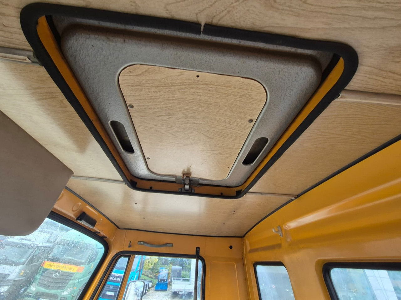 Autódaru Tatra T 815 6X6 / 20Tons / Chepper: 21 kép.