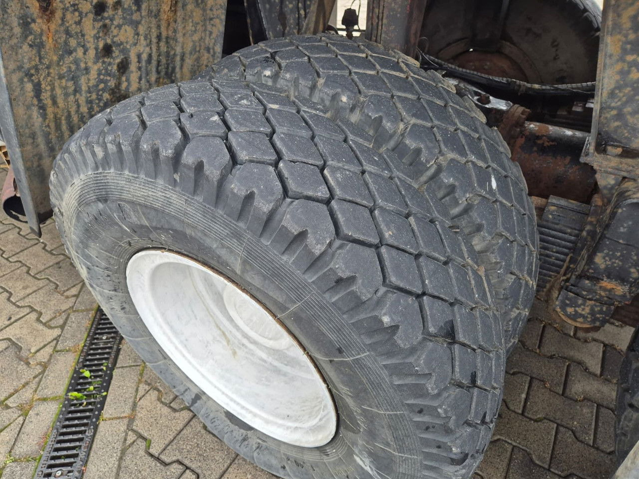 Autódaru Tatra T 815 6X6 / 20Tons / Chepper: 25 kép.