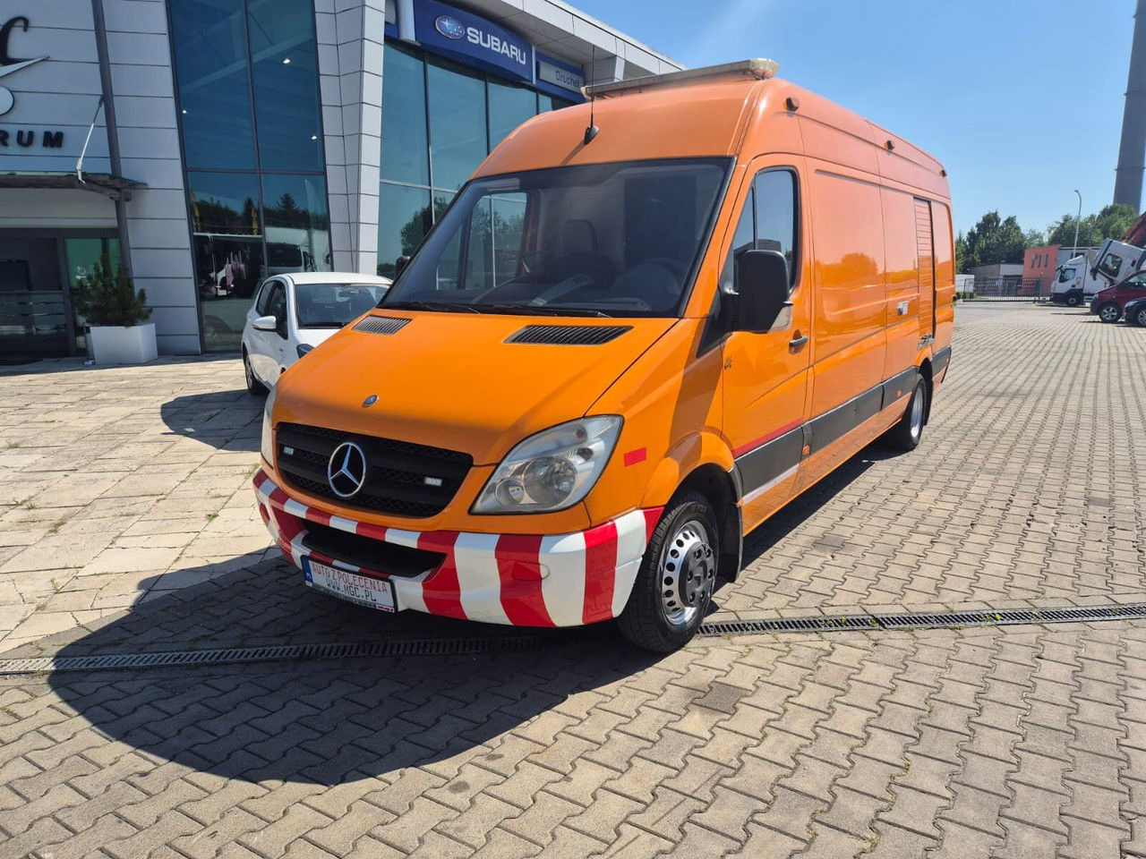 MERCEDES-BENZ 518 CDi / Ipek + Ibak TV-Kanal Inspektion / KANAL TV - Többcélú/ Speciális jármű: 3 kép. MERCEDES-BENZ 518 CDi / Ipek + Ibak TV-Kanal Inspektion / KANAL TV - Többcélú/ Speciális jármű: 3 kép.