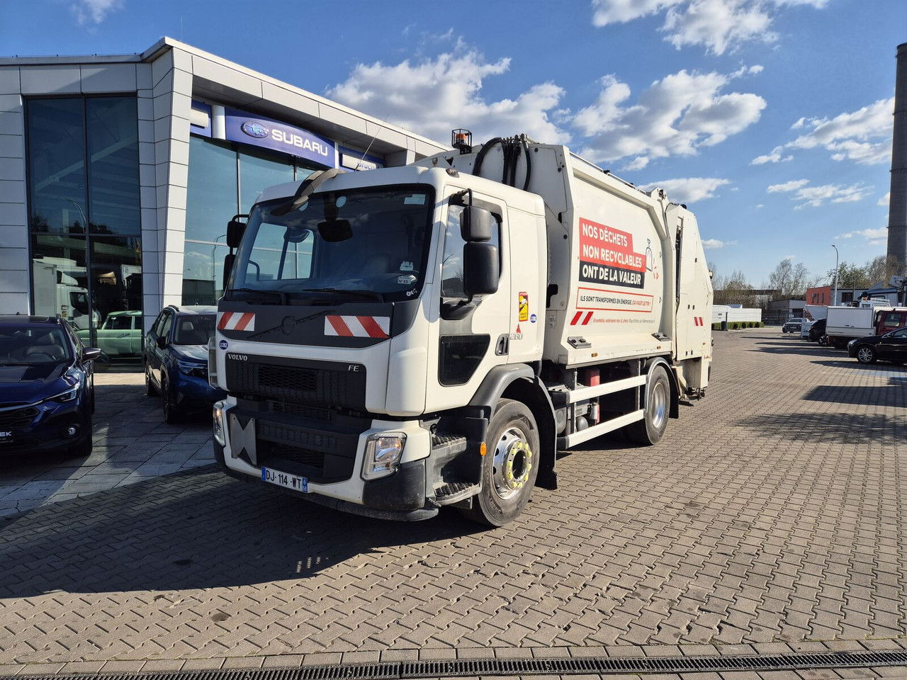 VOLVO FE 280 13M3 / Geesinknorba / Euro 6 / 3 Seats - Szemetesautó: 1 kép. VOLVO FE 280 13M3 / Geesinknorba / Euro 6 / 3 Seats - Szemetesautó: 1 kép.