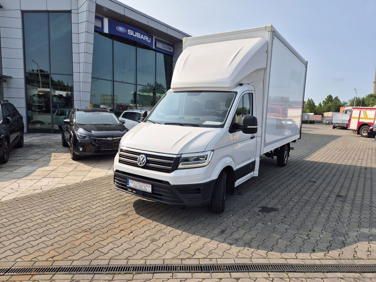 Volkswagen Crafter 2.0 TDI 177HP / High Container / Lift 750KG / Super Cond - Dobozos kisteherautó: 4 kép. Volkswagen Crafter 2.0 TDI 177HP / High Container / Lift 750KG / Super Cond - Dobozos kisteherautó: 4 kép.