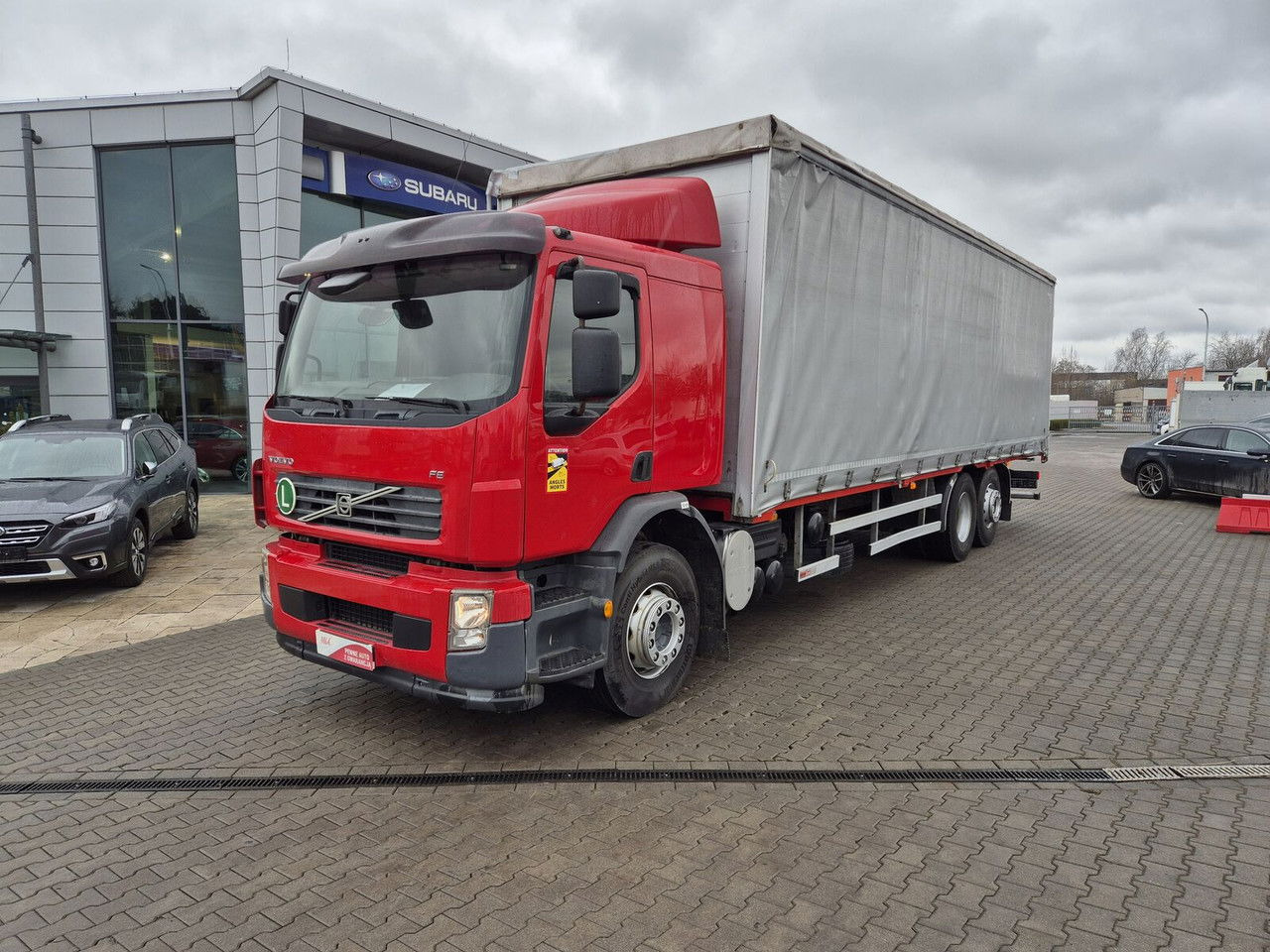 Volvo FE 320 62R / Serviced / 22 EP / Euro 4 - Ponyvás teherautó: 1 kép. Volvo FE 320 62R / Serviced / 22 EP / Euro 4 - Ponyvás teherautó: 1 kép.