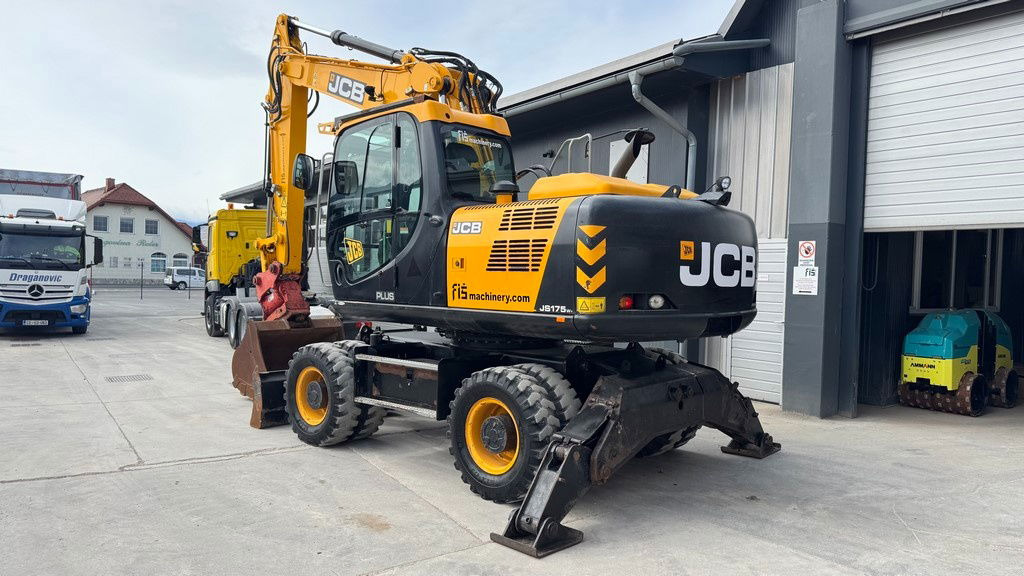 JCB JS175W - 2019 Year - 6640 Hours - Stabilizers - Gumikerekes kotró: 3 kép. JCB JS175W - 2019 Year - 6640 Hours - Stabilizers - Gumikerekes kotró: 3 kép.