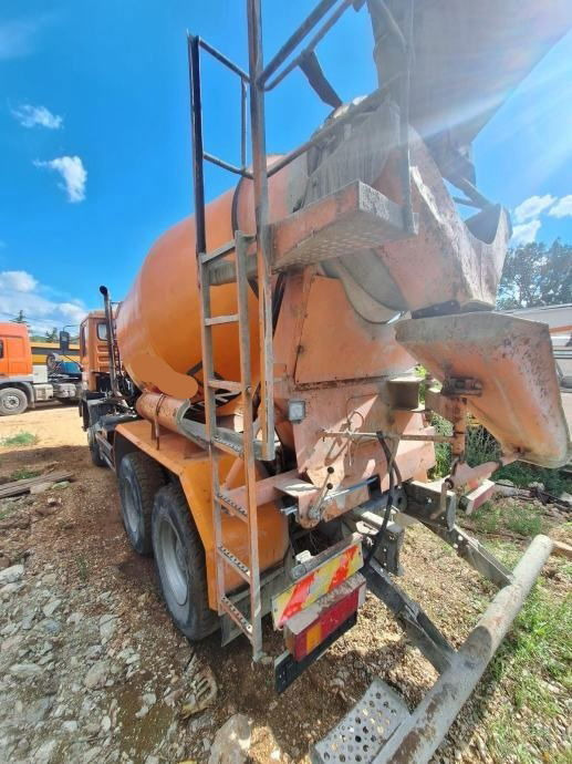 MAN 25.272 6x4 7m3 mixer - Betonmixer: 5 kép. MAN 25.272 6x4 7m3 mixer - Betonmixer: 5 kép.