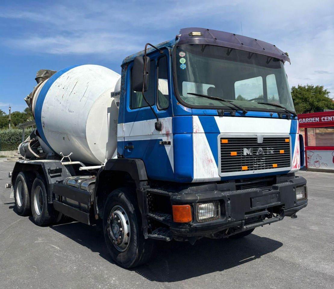 MAN 25.272 6x4 chassis- complete spring - Betonmixer: 3 kép. MAN 25.272 6x4 chassis- complete spring - Betonmixer: 3 kép.