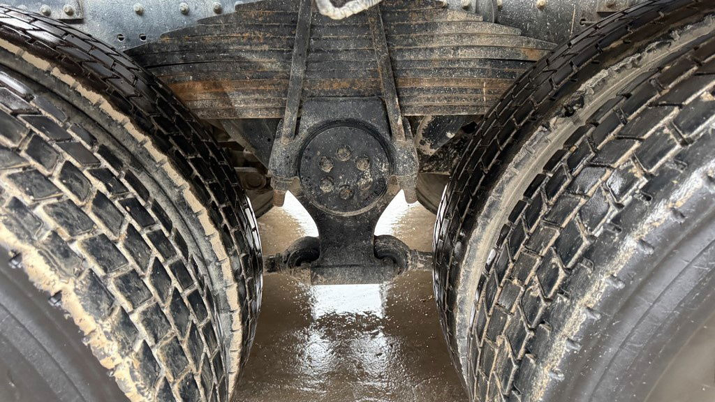 Betonmixer MAN 27.414 FE 410A 6x4 stetter - 7m3 - euro 3: 13 kép. Betonmixer MAN 27.414 FE 410A 6x4 stetter - 7m3 - euro 3: 13 kép.