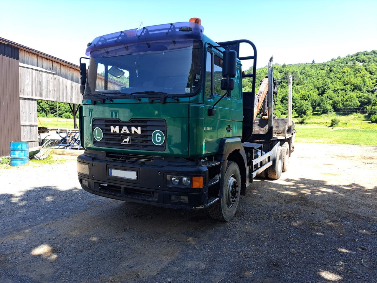 MAN 33.464 6x4 forest truck - Complete Spring - Epsilon E128 + scissors - Rönkszállító teherautó: 1 kép. MAN 33.464 6x4 forest truck - Complete Spring - Epsilon E128 + scissors - Rönkszállító teherautó: 1 kép.