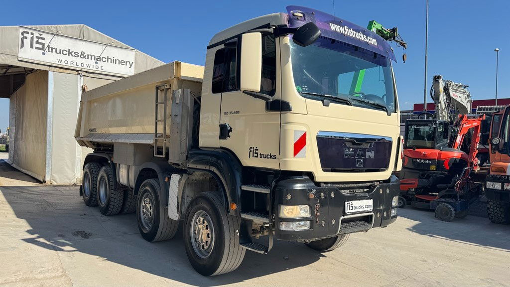 MAN TGS 35.480 8x4 dumper tipper - Billenőplatós teherautó: 3 kép. MAN TGS 35.480 8x4 dumper tipper - Billenőplatós teherautó: 3 kép.