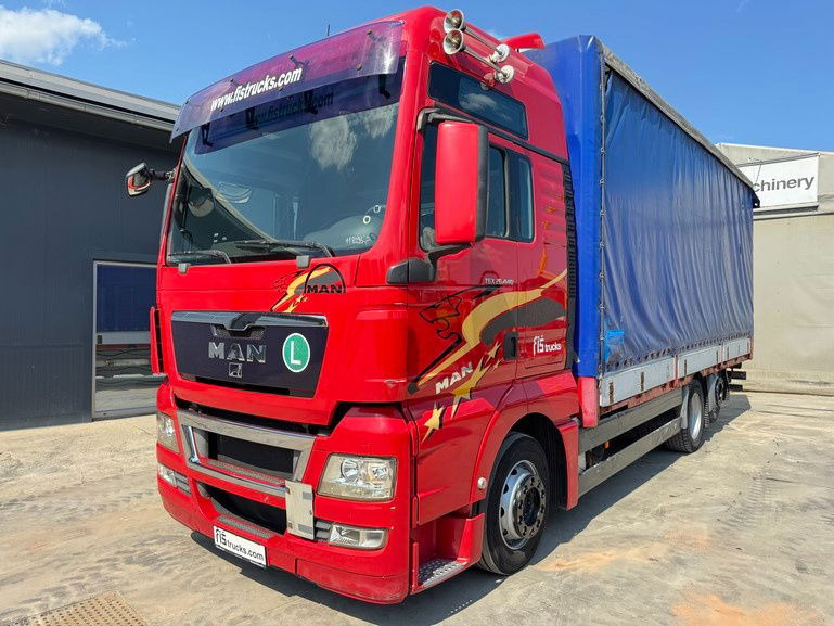 MAN TGX 26.440 6x2 box truck - retarder - lifting+steering axle - Dobozos felépítményű teherautó: 1 kép. MAN TGX 26.440 6x2 box truck - retarder - lifting+steering axle - Dobozos felépítményű teherautó: 1 kép.