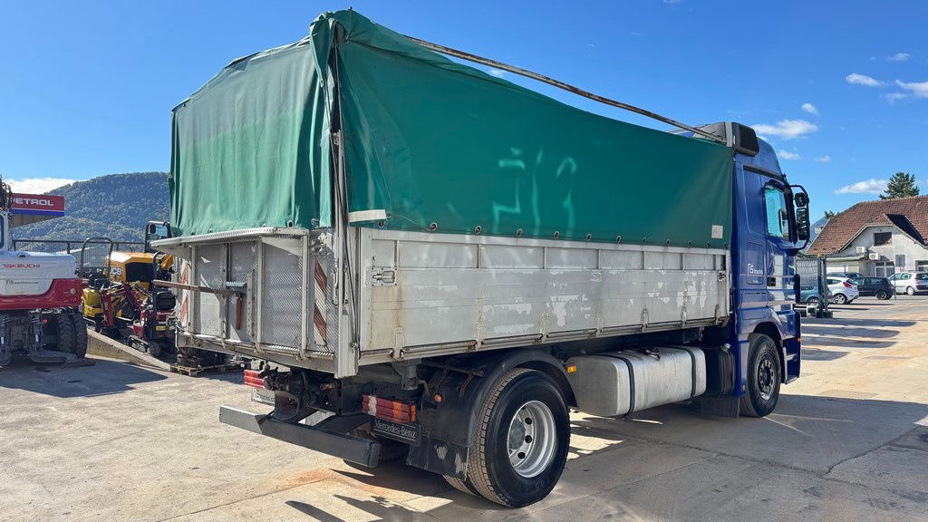 Mercedes-Benz Actros 1841 L 4x2 tipper - tarpaulin - euro 5 - Billenőplatós teherautó: 5 kép. Mercedes-Benz Actros 1841 L 4x2 tipper - tarpaulin - euro 5 - Billenőplatós teherautó: 5 kép.