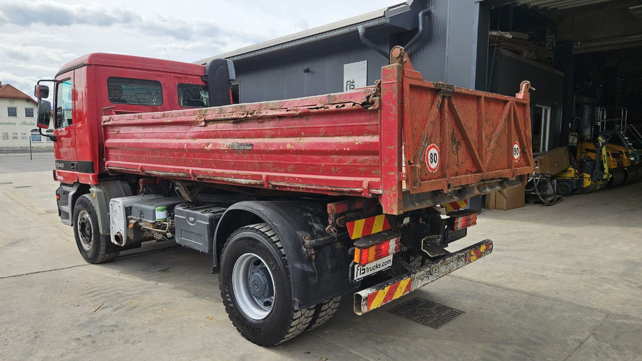 Mercedes-Benz Actros 1940 4x2 3 sided Meiller tipper - Billenőplatós teherautó: 4 kép. Mercedes-Benz Actros 1940 4x2 3 sided Meiller tipper - Billenőplatós teherautó: 4 kép.