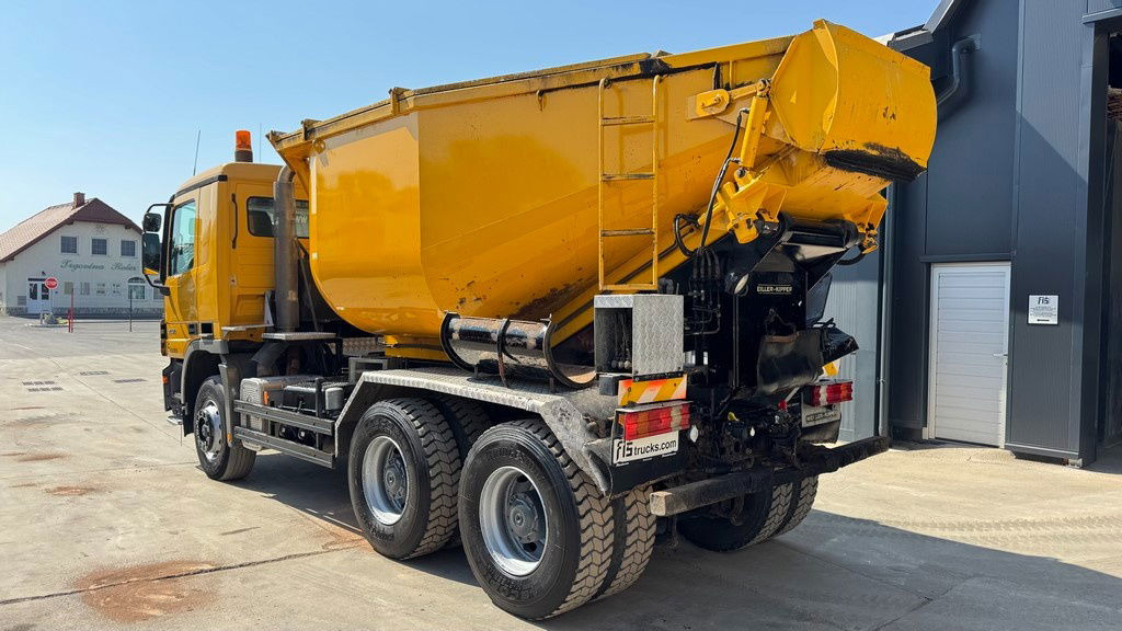 Mercedes-Benz Actros 2636 K 6x4 mulda tipper - full spring - Billenőplatós teherautó: 5 kép. Mercedes-Benz Actros 2636 K 6x4 mulda tipper - full spring - Billenőplatós teherautó: 5 kép.