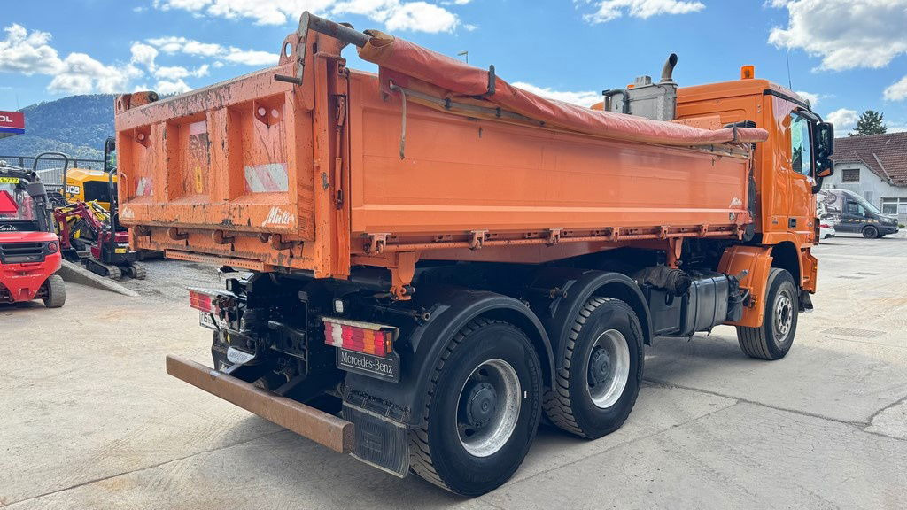 Mercedes-Benz Actros 3346 K 6x4 bordmatic - 3 pedals - Billenőplatós teherautó: 4 kép. Mercedes-Benz Actros 3346 K 6x4 bordmatic - 3 pedals - Billenőplatós teherautó: 4 kép.