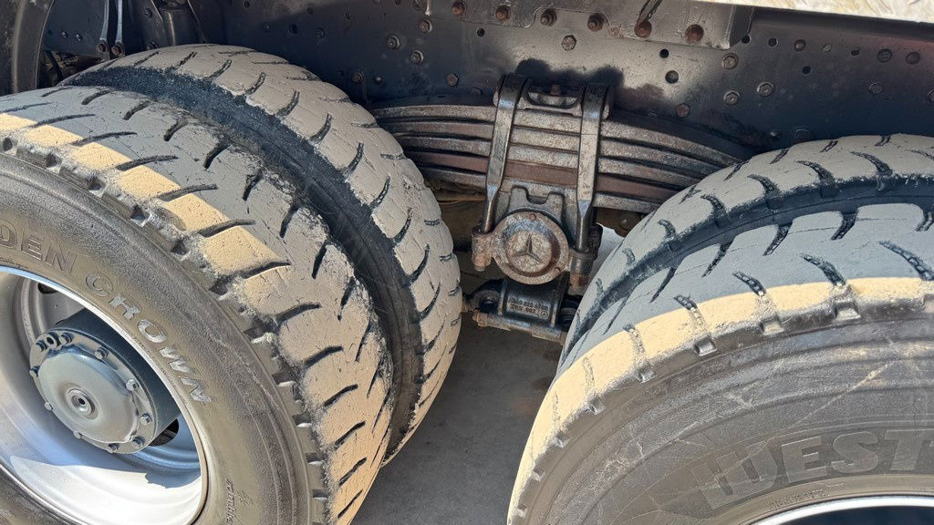 Billenőplatós teherautó Mercedes-Benz Actros 4141 K 8x6 schwarzmuller mulda tipper: 17 kép.