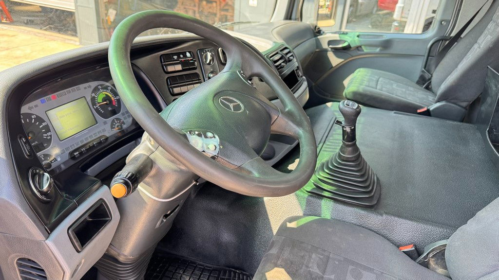 Billenőplatós teherautó Mercedes-Benz Actros 4141 K 8x6 schwarzmuller mulda tipper: 26 kép.