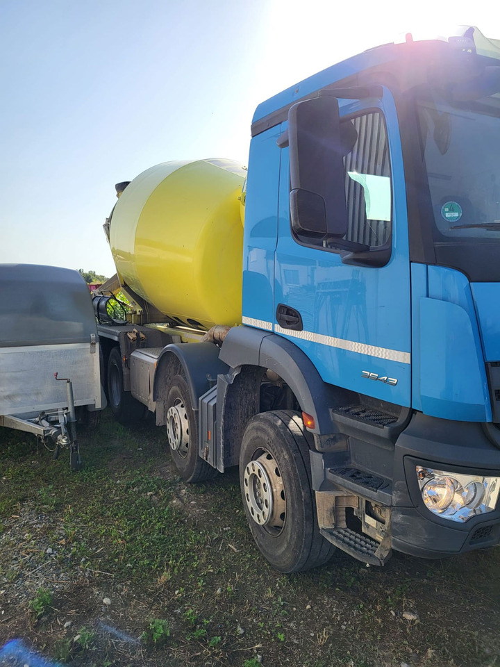 Mercedes-Benz Arocs 3543 8x4 schwing mixer 9m3 - Betonmixer: 3 kép. Mercedes-Benz Arocs 3543 8x4 schwing mixer 9m3 - Betonmixer: 3 kép.